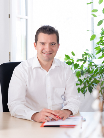 <center>Stefan Blatz</center>
